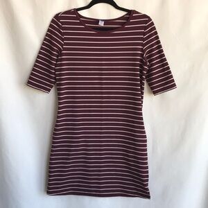 Simply Styled maroon striped dress with pockets, M